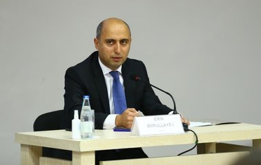 Azerbaycan'da 1,5 yılın ardından yüz yüze eğitime dönülüyor