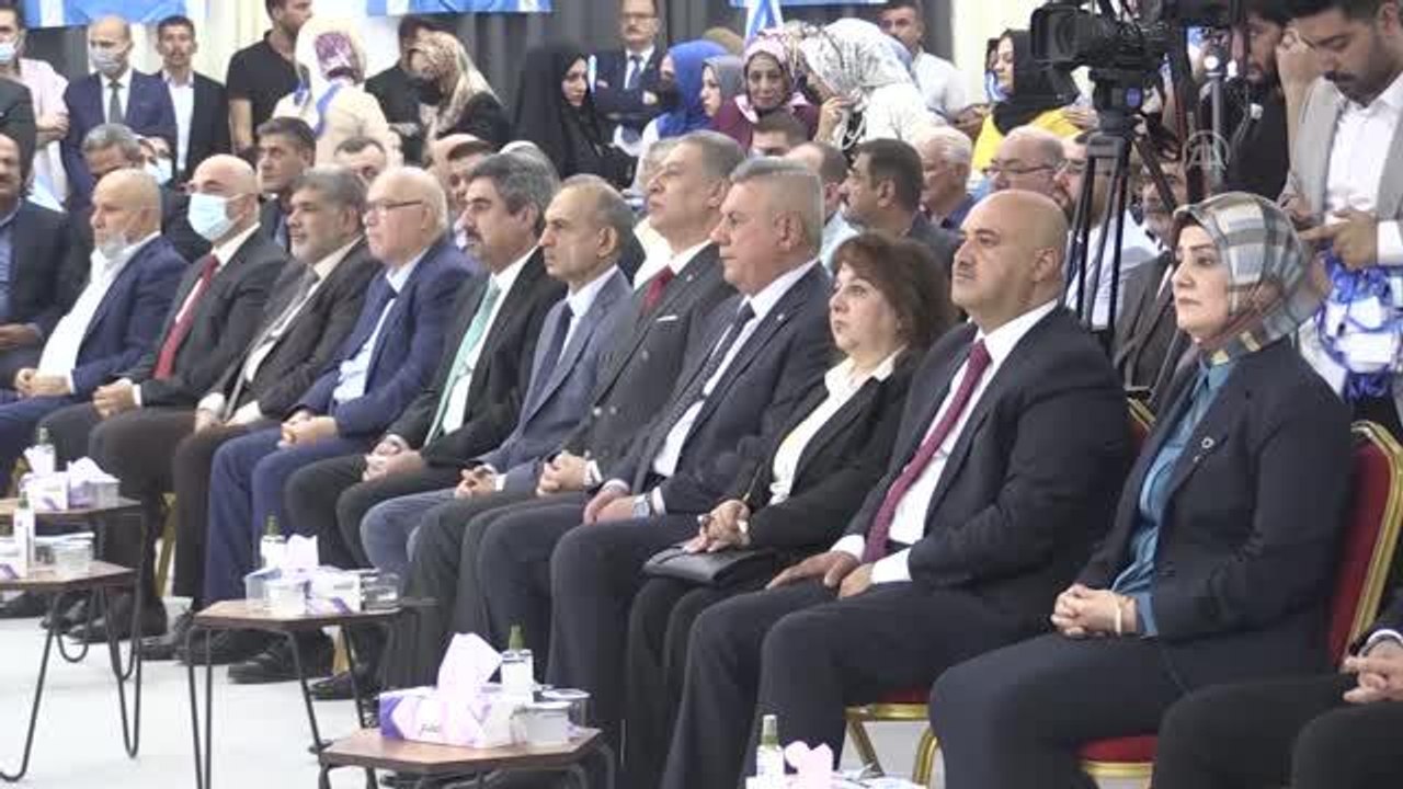 Irak'taki Türkmenleri tek çatı altında toplayan "Birleşik Irak Türkmenleri Cephesi" seçim programını açıkladı