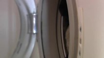 Cómo reducir la factura de la luz cuando hay que poner dos lavadoras al día