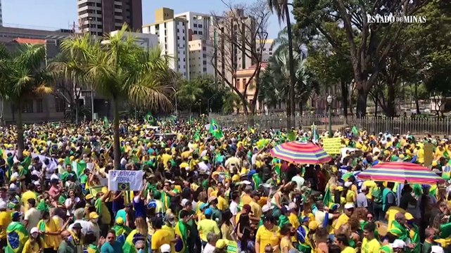 Multidão ocupa Praça da Liberdade em manifestação neste 7 de setembro