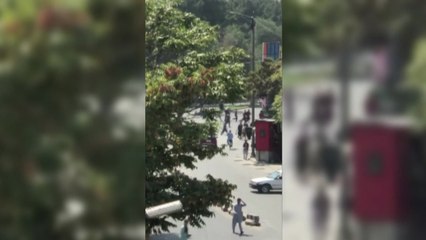 탈레반, 카불서 반파키스탄 시위대 향해 발포..."여러 명 부상" / YTN