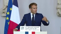 Action cœur de ville : « Plus utile que des milliers d’heures de débats parlementaires » E. Macron