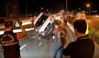 Hasarlı kaza sonrası trafiği yavaşlatırken, 2 otomobilin çarpması sonucu öldü