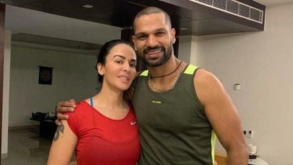 Dhawan ಅವರಿಗೆ Divorce ನೀಡಿದ Aesha Mukerji | Oneindia  Kannada