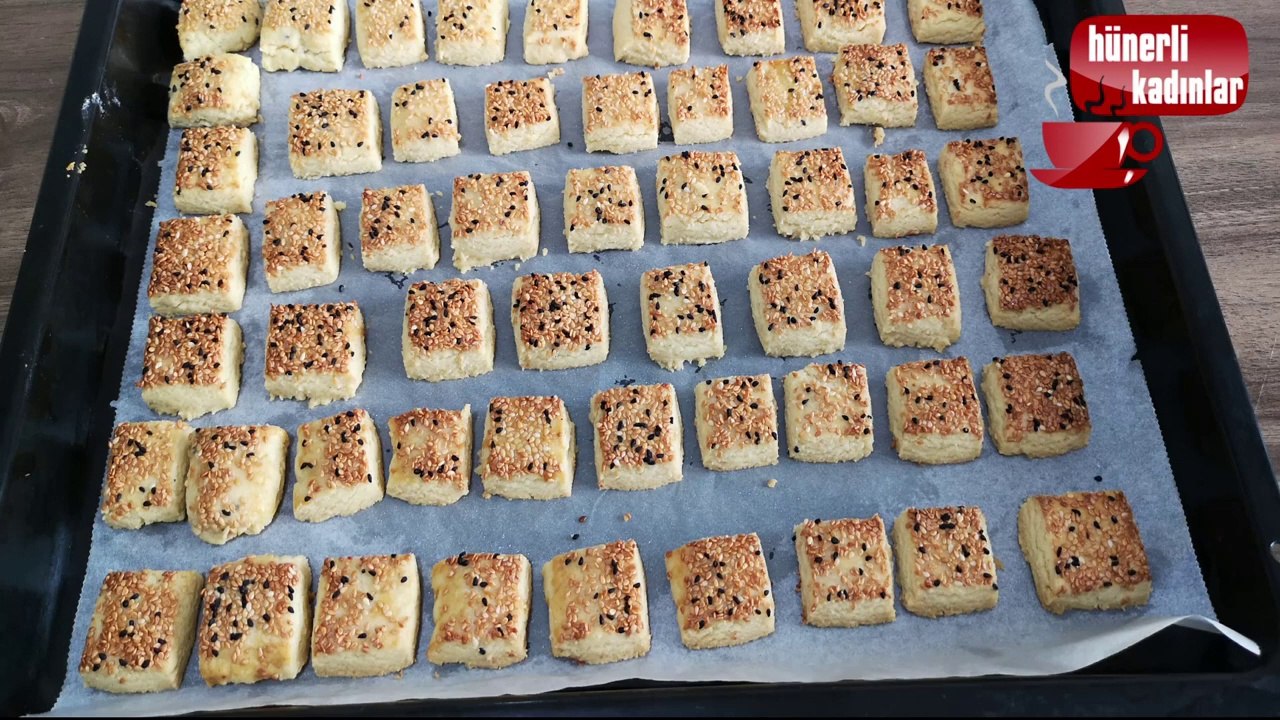 TUZLU KURABİYE TARİFİ Pastane Kurabiyesi Nasıl Yapılır