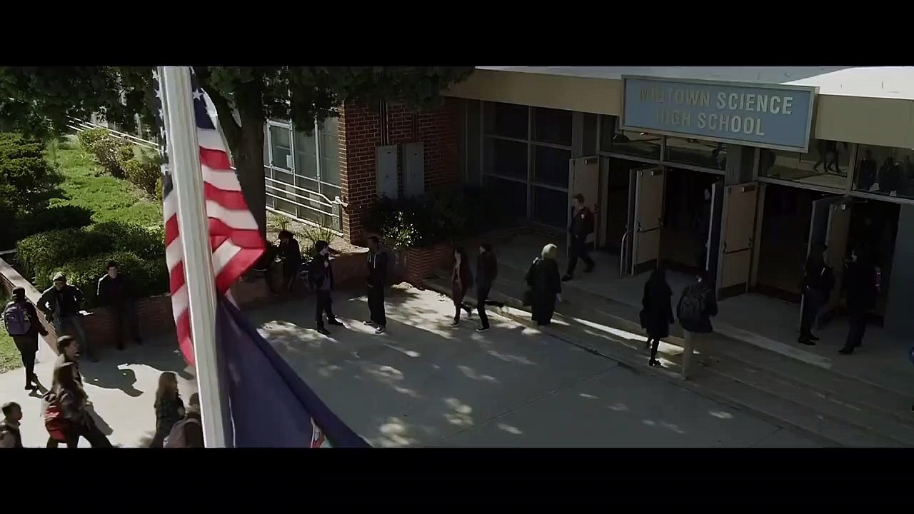 Spider-Man vs The Lizard - School Fight Scene - The Amazing Spider-Man (2012) Movie CLIP HD