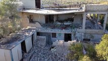 المرصد السوري: قصف لقوات النظام على مبنى يضم نقطة طبية في شمال غرب سوريا