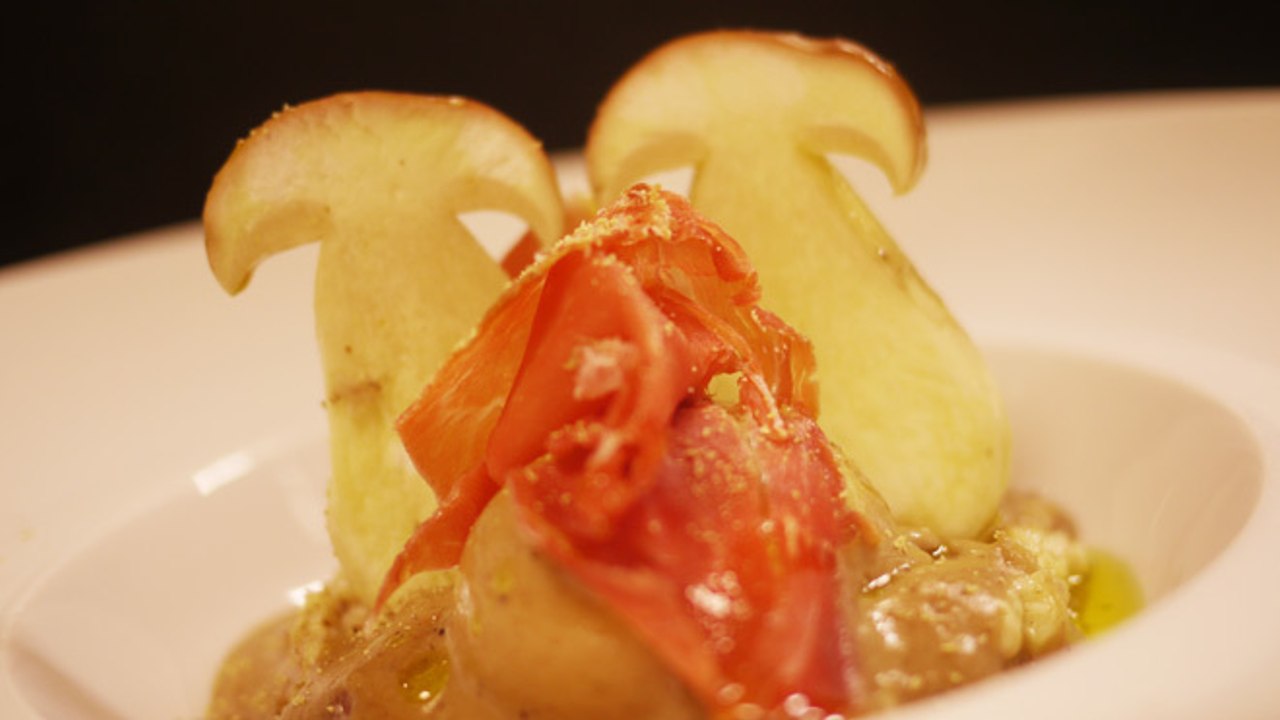 La recette des œufs mollets aux cèpes, émulsion au café par Yves Camdeborde