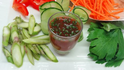 Vinaigrette légère à la tomate : la recette en vidéo