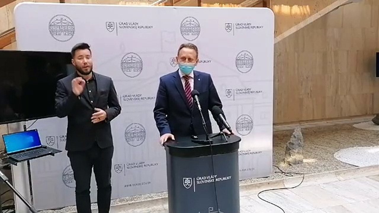 ZÁZNAM: Brífing ministra pôdohospodárstva S. Vlčana