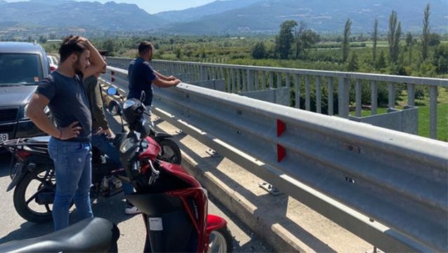Sakarya'da Eğitim uçağı düştü ihbarı ekipleri alarma geçirdi