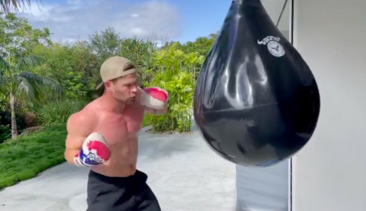 Chris Hemsworth training hard for Extraction 2 (Tyler Rake 2)