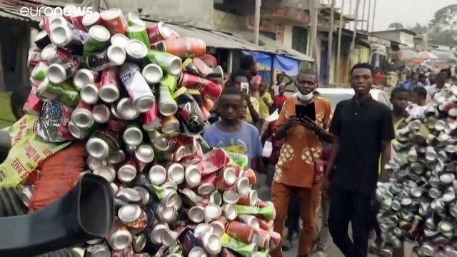 Киншаса: модный показ или акция протеста?