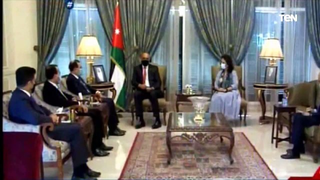 رئيس الوزراء الأردنى خلال استقباله وزراء البترول والطاقة فى مصر وسوريا ولبنان