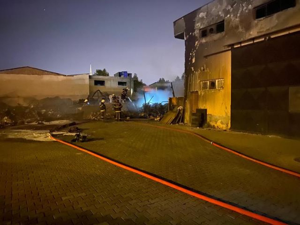 KAHRAMANMARAŞ - Tekstil fabrikasında çıkan yangın söndürüldü
