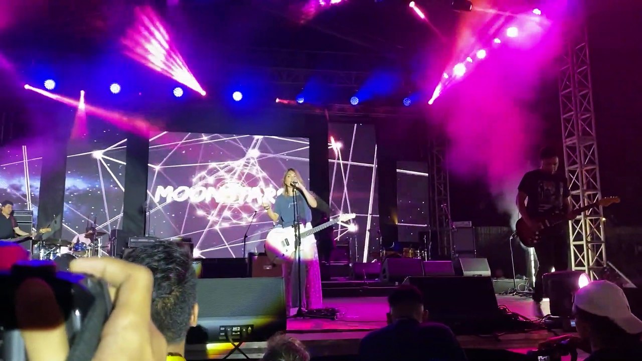 Moonstart88 - Migraine LIVE at UP Fair Elements