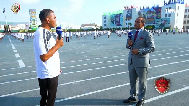 تعرف على كيفية تدريب الطلبة على تنفيذ طابور اللياقة في الكلية الحربية