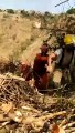 Bombeiros resgatam homem que caiu de ribanceira em Sobradinho II