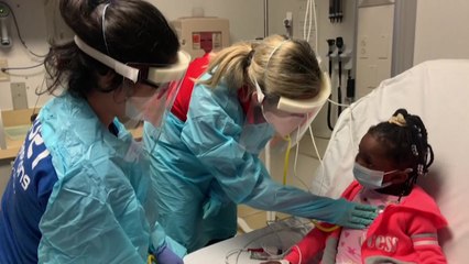 미국 지난주 어린이 신규 확진 25만 명 역대 최다 / YTN