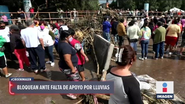 Afectados por inundaciones en Ecatepec protestan por falta de ayuda