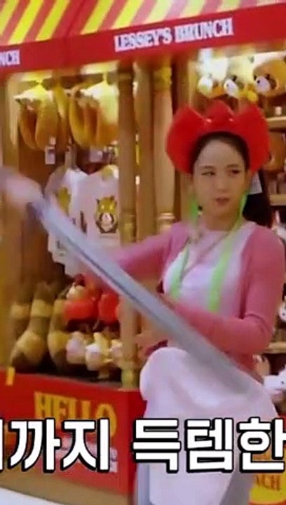 ถ้าลิซ่าจีซูได้เล่นหนังบู้ จะเป็นแบบนี้!?