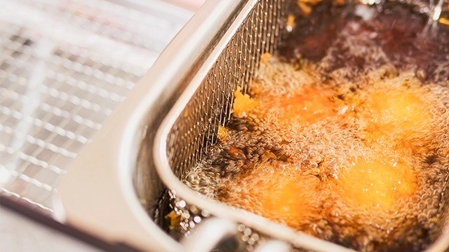 Ikuti 5 Tips Ini Agar Gorengan Lebih Sehat