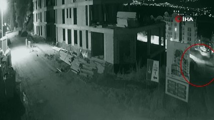 20 dakikada 4 inşaatın malzemelerini çaldılar