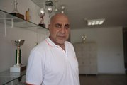Eski milli kaleci Yaşar Duran'dan milli file bekçisi Uğurcan'a moral