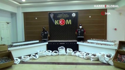 Bağcılar'da 6 milyon 300 bin liralık gümrük kaçağı kol saati ele geçirildi