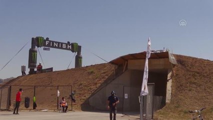 AFYONKARAHİSAR - Avrupa Şampiyonası (EMX Open) birincisi de Bortoli: "Afyon benim için çok özeldi"