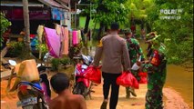 Aksi Heroik Kapolsek Tayap Polres Ketapang Terjang Banjir untuk Kirim Bantuan ke Warga Terdampak Banjir