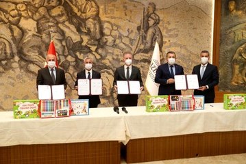 Şahinbey'de eğitime dört koldan destek