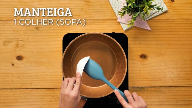 Bala de coco recheada — Receitas TudoGostoso