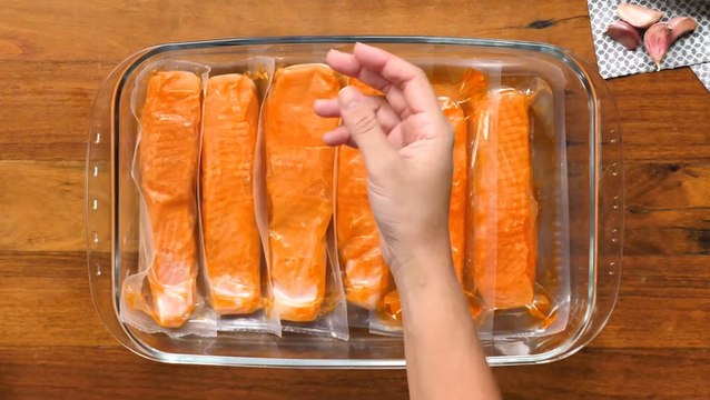 Salmão ao molho de alcaparras — Receitas TudoGostoso