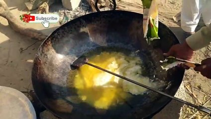 makhandi halwa traditional recipe-تلہ گنگی حلوہ