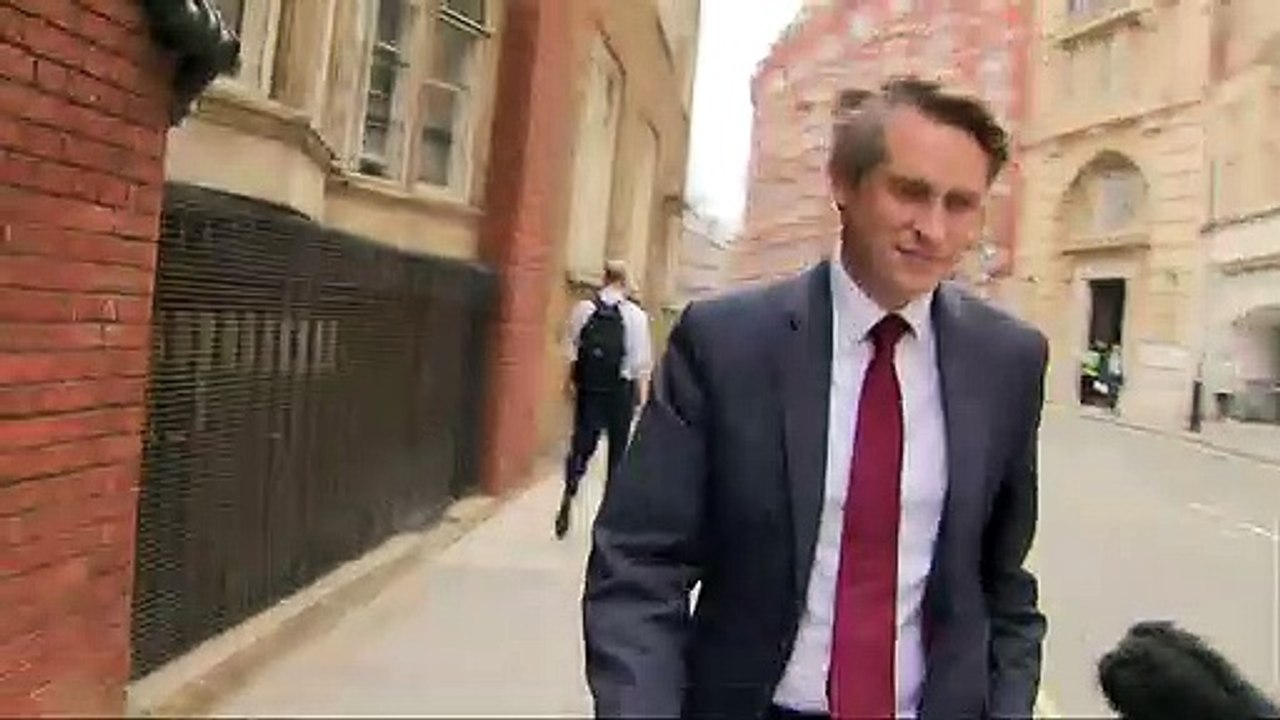 Gavin Williamson ignores questions over cabinet future