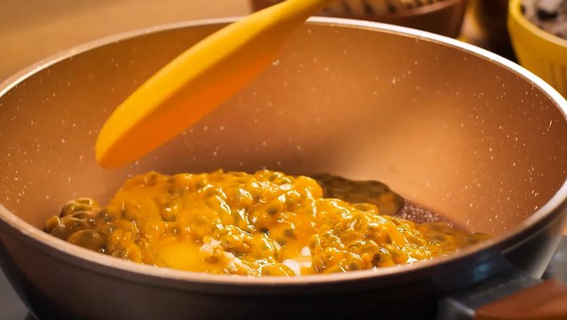 Pavê De Maracujá Com Chocolate — Receitas Tudogostoso - Site