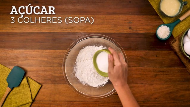 Torta Cremosa De Coco — Receitas Tudogosotoso - Site