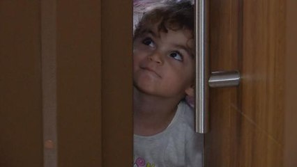 Kayaşehir'de pencere kenarına çıkan çocuğun annesi konuştu