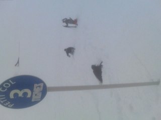 Saut ds la poudreuse