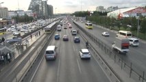 İstanbul'da trafik yoğunluğu, yüzde 71 seviyesine ulaştı