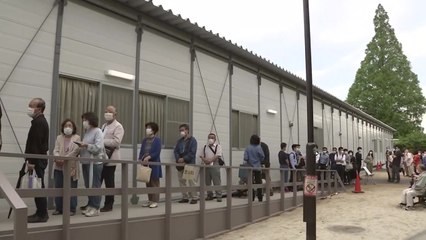 日 긴급사태 이달 말까지 연장...'규제 완화' 놓고 이견 / YTN