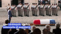 Hommage à Belmondo à Paris: famille, personnalités et public réunis