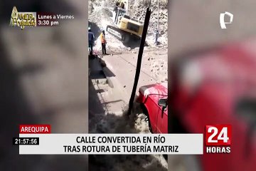 Arequipa: calle se vuelve río tras ruptura de tuberías