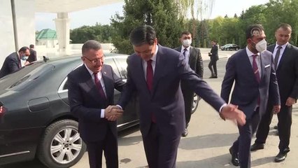 Cumhurbaşkanı Yardımcısı Oktay, Kırgızistan Bakanlar Kurulu Başkanı Maripov ile görüştü