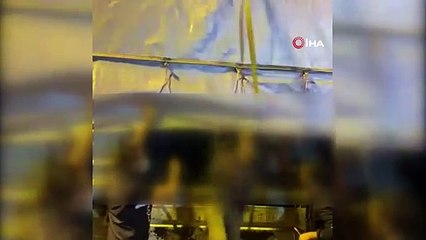 Kocaeli'de polisin durdurduğu araçtan 112 göçmen çıktı