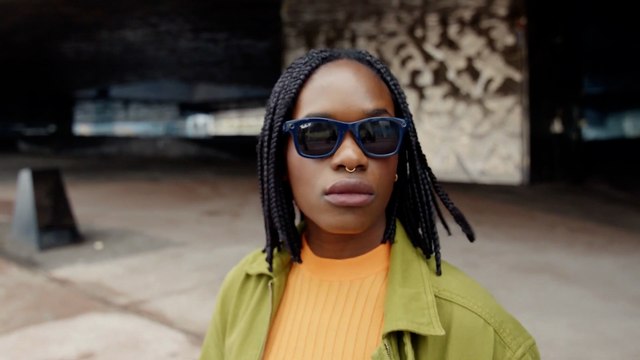 Facebook lance des lunettes connectées : les Ray-Ban Stories