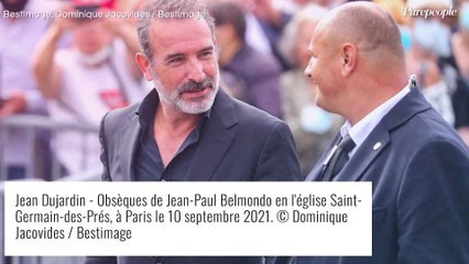 Descargar video: Gilles Lellouche avec sa compagne, Antoine Duléry... Dernier adieu des stars à Jean-Paul Belmondo