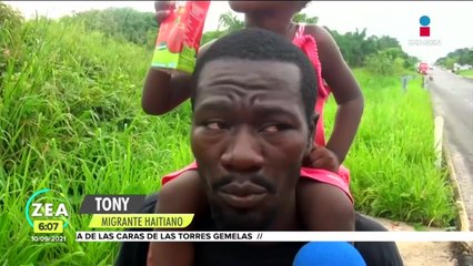 Migrantes caminan sobre las carreteras de Veracruz y otros estados