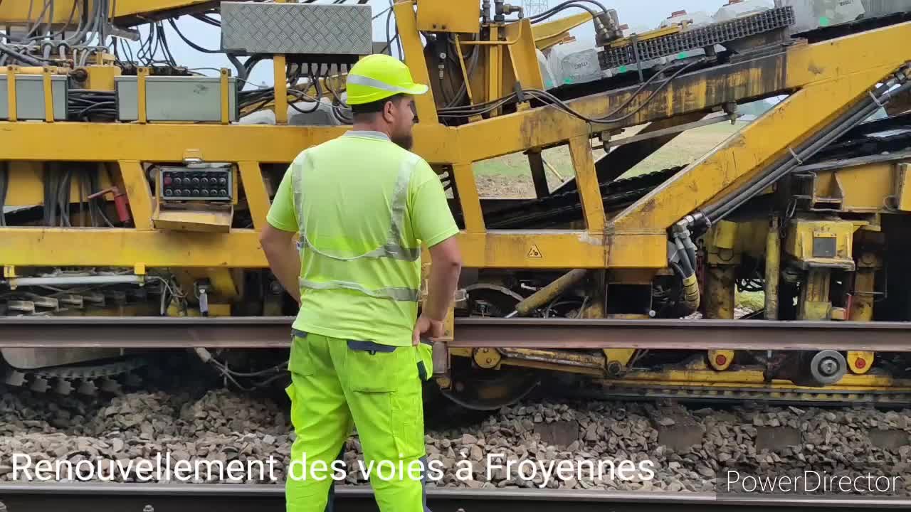 Renouvellement des voies Froyennes